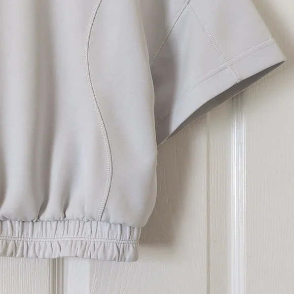 Lululemon Softstreme Cropped Gathered Waist Short Sleeve T-shirt Light Vapor 4 - Picture 6 of 10